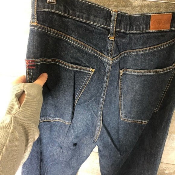 BDG high rise button fly relaxed straight jeans - Picture 6 of 6